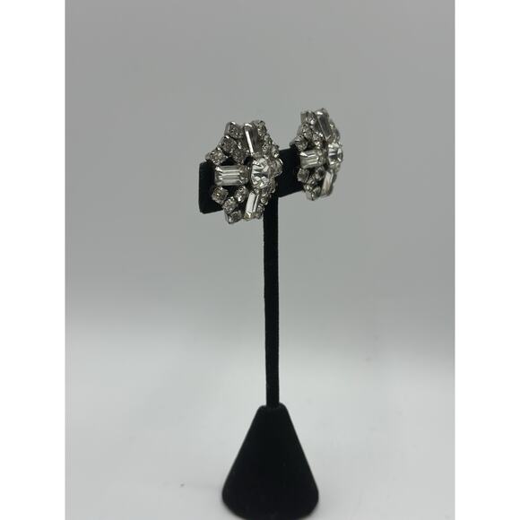 Vintage Clear Rhinestone Silver Tone Clip On Earrings - Picture 2 of 5